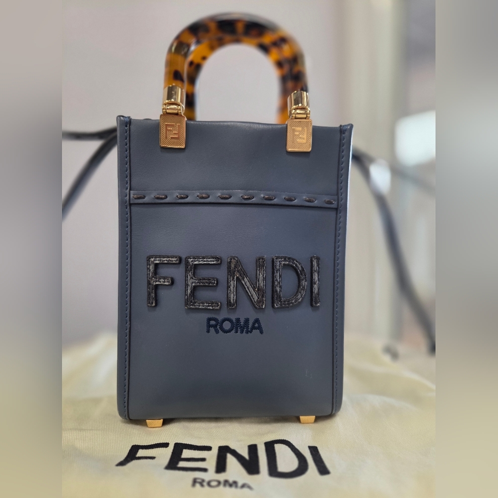 Fendi Mini Sunshine Leather Shopper